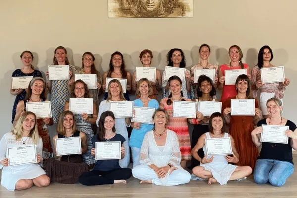 yoga-lehrerIn-weiterbildung-RYT300